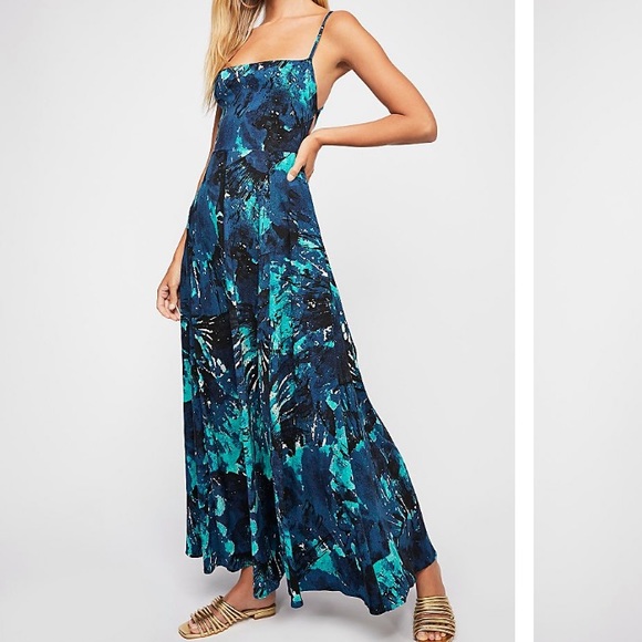 nellie printed maxi dress